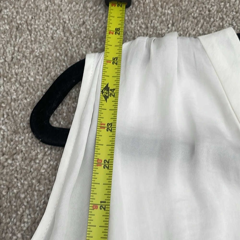 Vince Camuto White Sleeveless Blouse - Picture 9 of 9